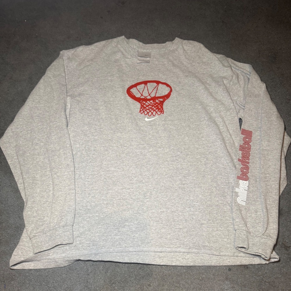 Nike Basketball Long Sleeve Shirt Mens Large Gray Red Hoop Graphic Tee Vintage
